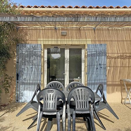 Pleasant Gite, With Collective Heated Swimming Pool, In The Heart Of The Alpilles In Mouries, 4/6 People. Villa Exterior photo